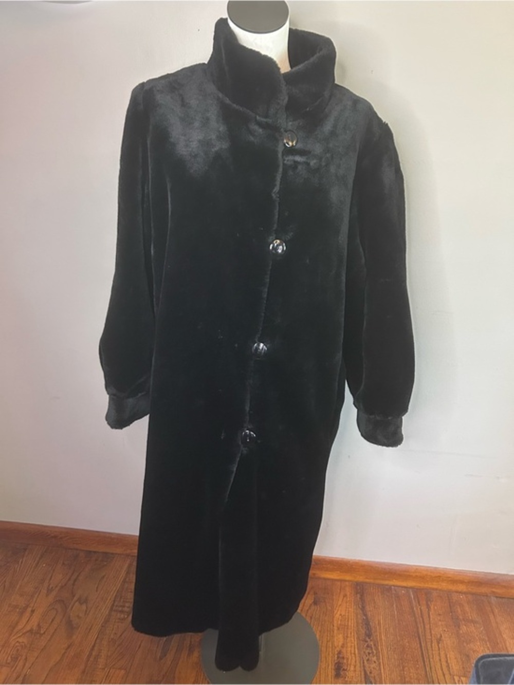 Gallery Black Faux Fur Teddy Coat with High Collar vintage reversible